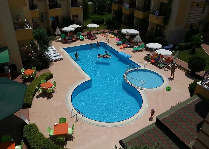 Summer Rose Hotel Side