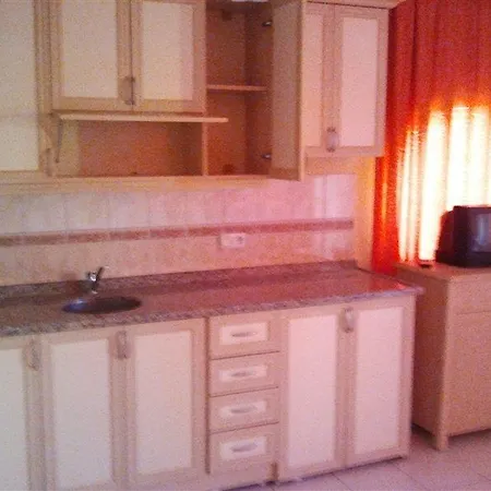 Hotel Summer Rose 3*