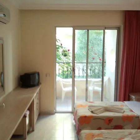 Summer Rose Hotell