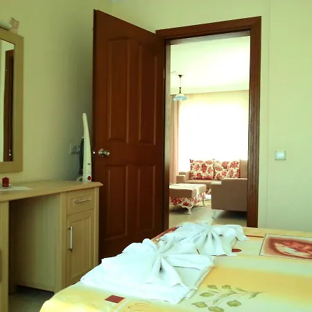 Summer Rose Hotel Side