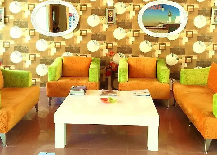 فندق Summer Rose 3*