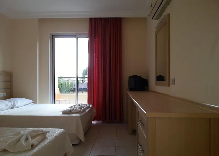 Summer Rose فندق 3*